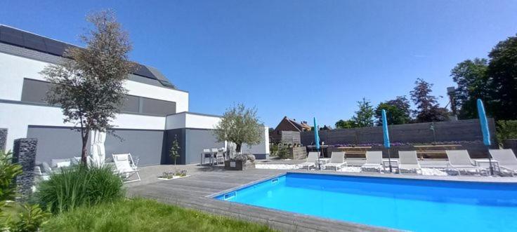 Villa Blue Garden B&B Vlaamse Ardennen Nabij Pairi Daiza Geraardsbergen Exterior photo